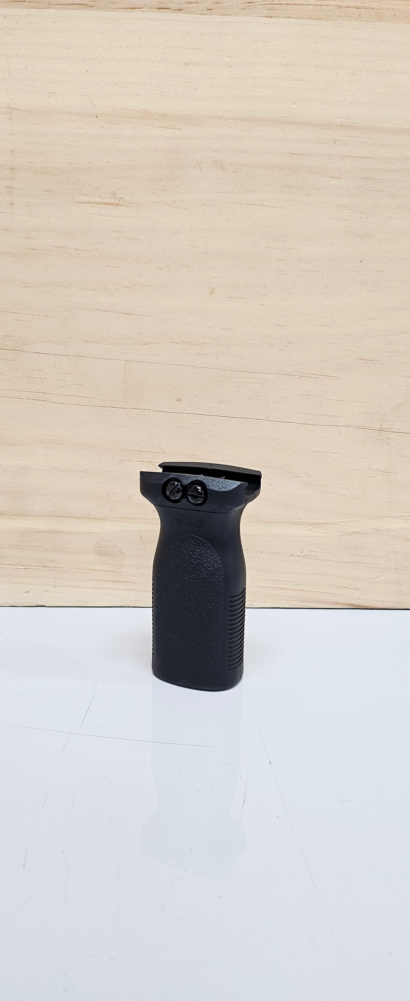 RVG Style Vertical Grip -Picatinny